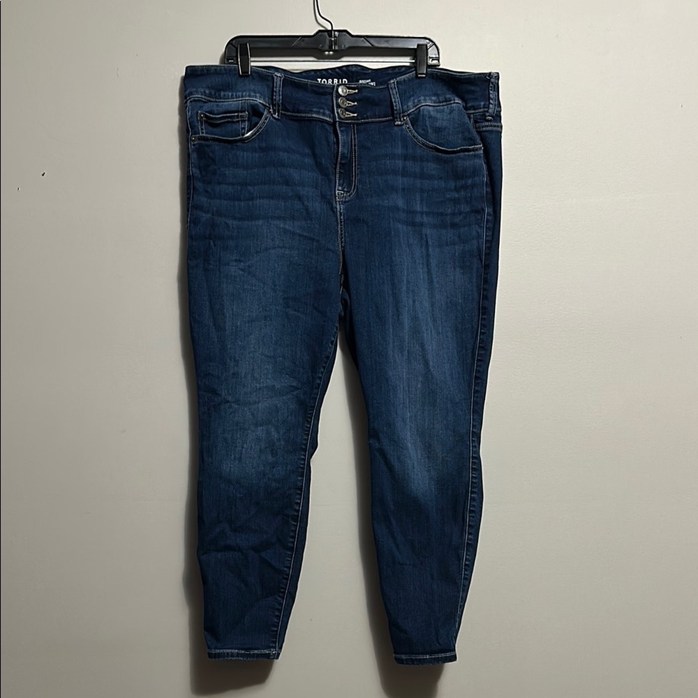 Torrid Blue Super Soft Jeggings 3 button skinny jeans size 22 short
